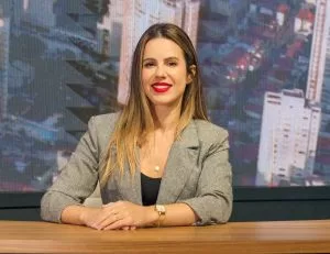 Como a inteligência artificial aprimora a experiência de compras online em grandes datas do varejo