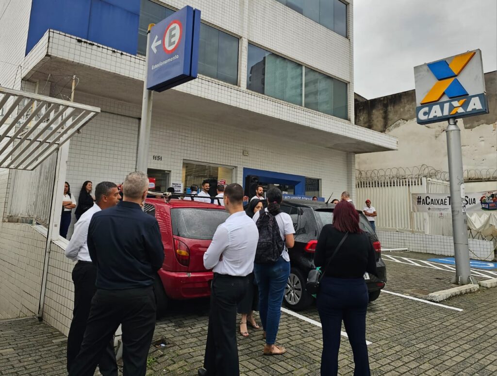 Empregados da Oi se mobilizam para preservar fundo de pensão Atlântico