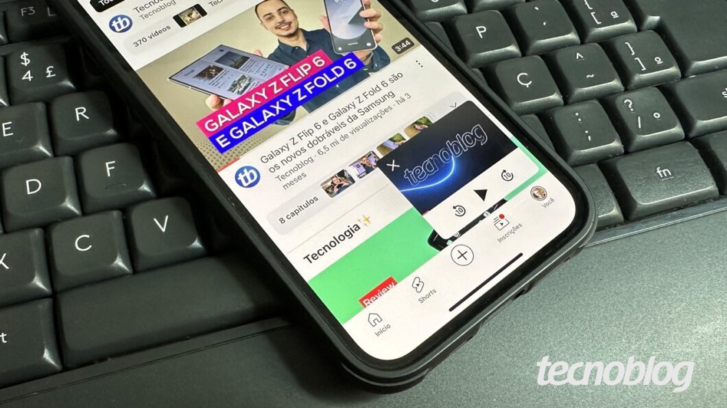 Miniplayer do YouTube para iOS (imagem: Emerson Alecrim/Tecnoblog)