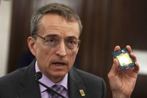 No passado, o CEO da Intel também já se comprometeu a inserir IA em todos os novos produtos da empresa.