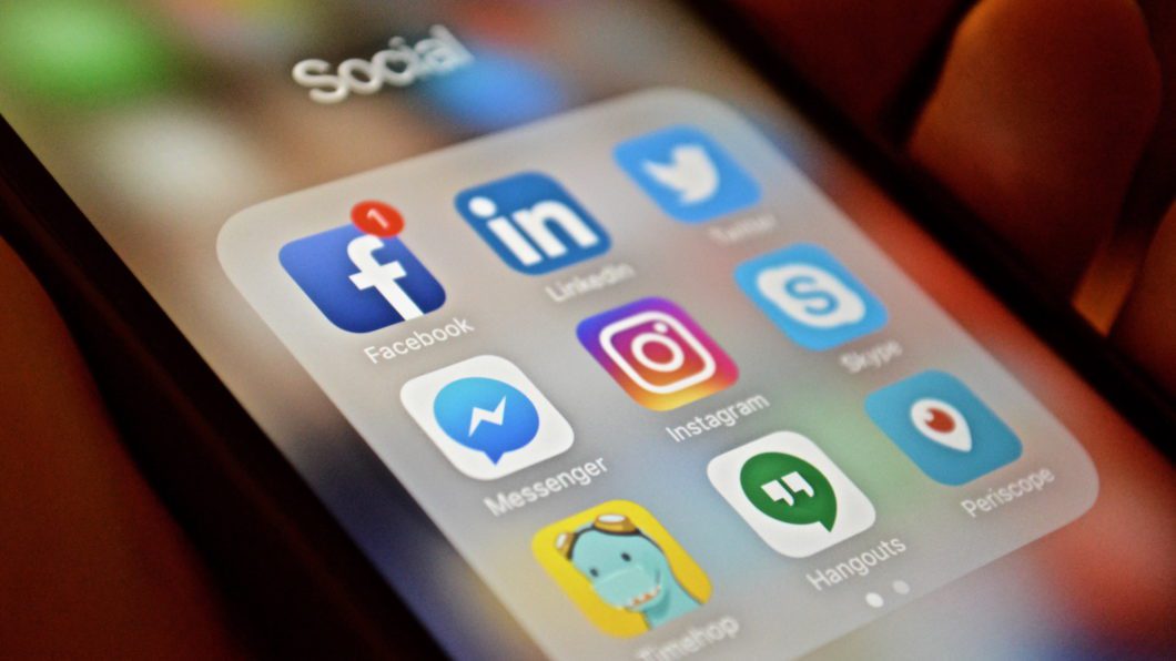 Facebook, Messenger e Instagram (Imagem: Stacey MacNaught/Flickr)