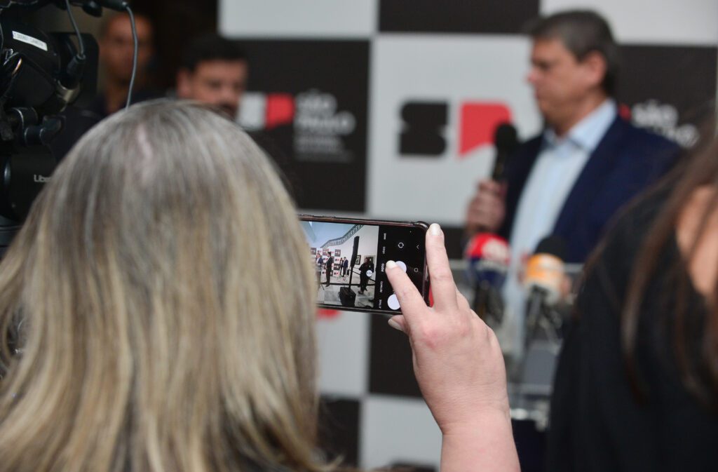 Com 3 decretos, governo quer reposicionar estatais em dificuldade