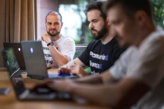 Adoção de software de gestão aumenta faturamento de clínica dermatológica em 22%