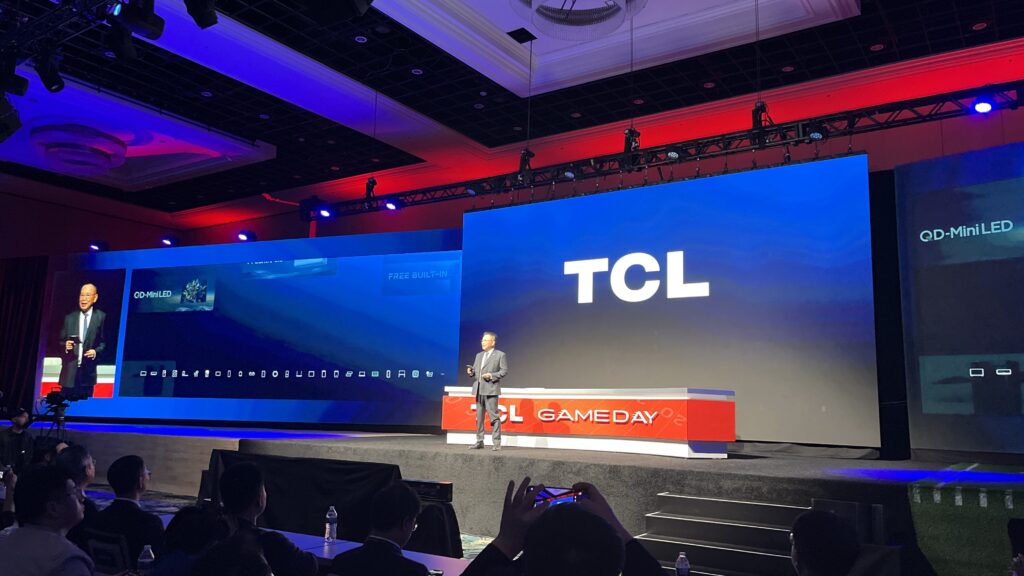 TCL lança TV miniLED de 98 polegadas com 144 Hz e melhorias na imagem