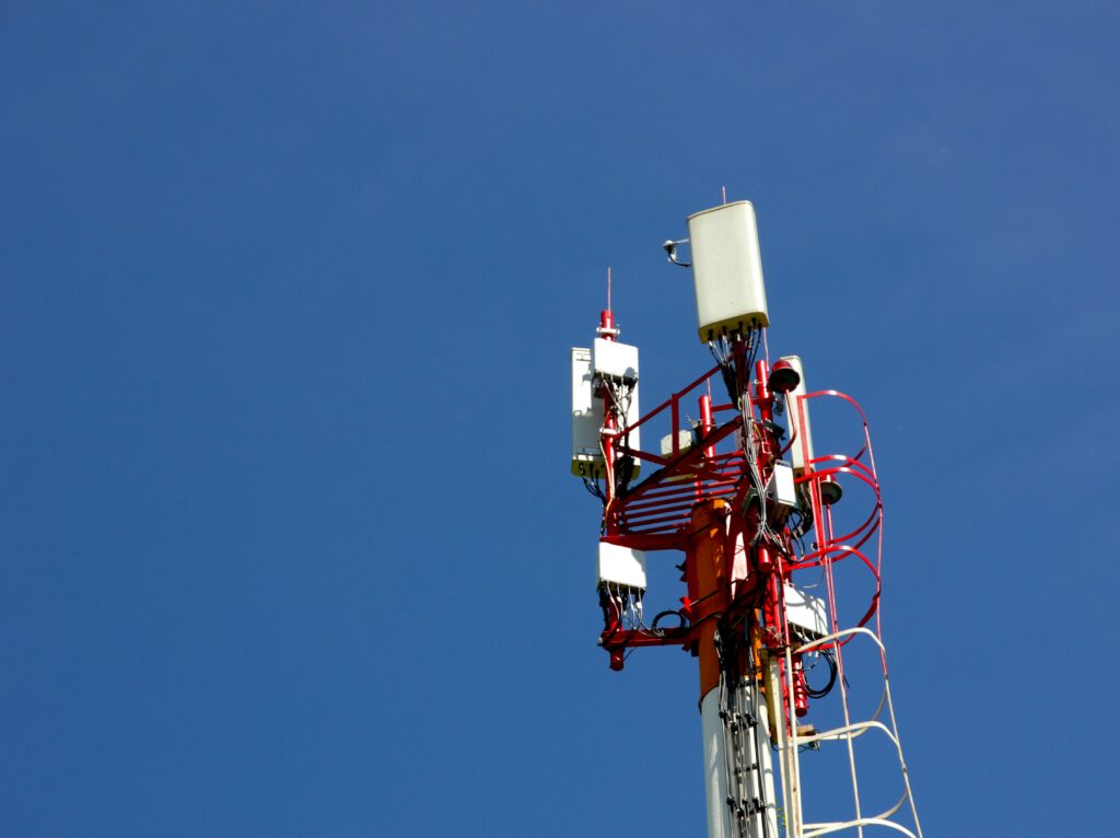 Mudança na faixa de 6 GHz gera crise entre provedores e Anatel e pode afetar o Wi-Fi