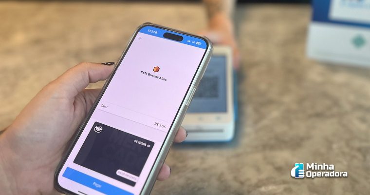 Brasileiros agora podem pagar com PIX na Argentina