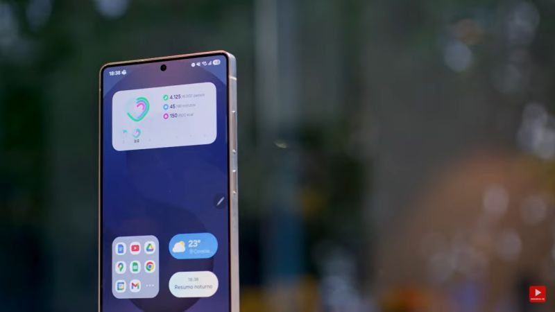 Samsung Galaxy S25 Ultra review: celular novo ou software novo?