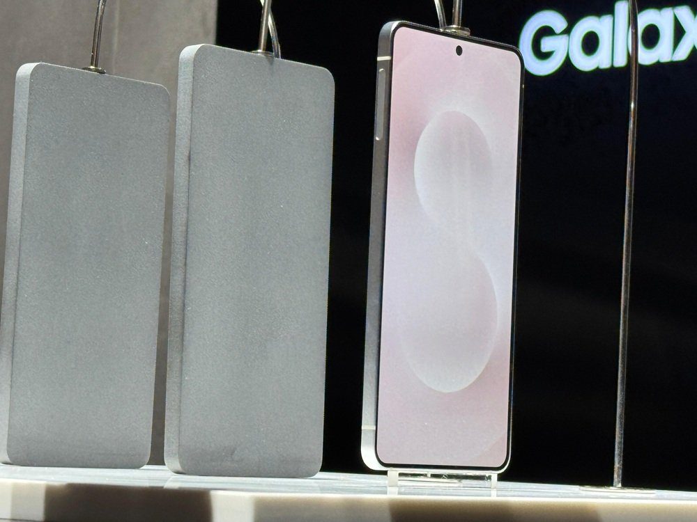 Galaxy S25 Edge deve ter construção com material cerâmico, diz site