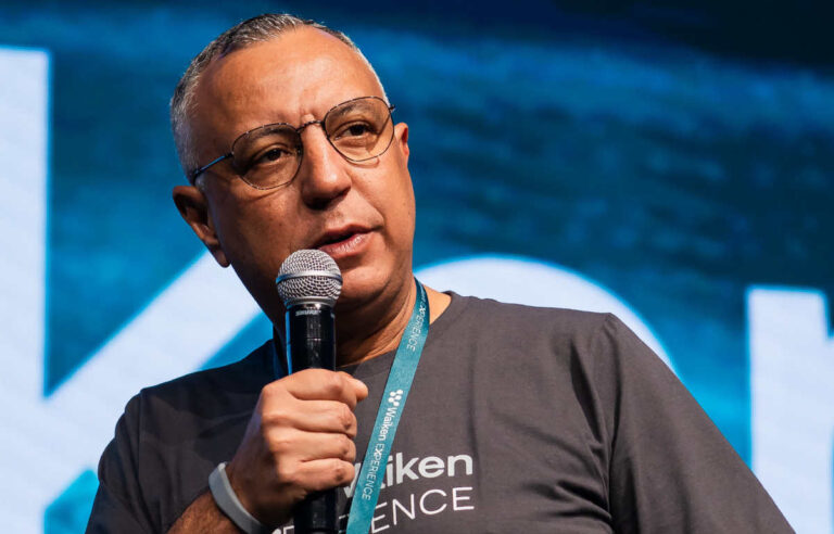 Zaaz quer superar 1 milhão de clientes em fibra com aquisições em 2026