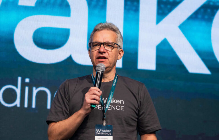 Sky acelera triple play com Sky Móvel e internet satelital via Amazon Leo