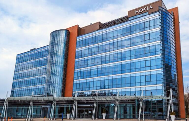 Redes ópticas crescem 20% e Nokia eleva projeção para 2026