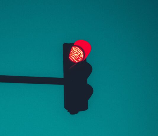 Justiça suspende transferência de outorgas de 5G da Ligga para o Amazônia 5G e Unifique