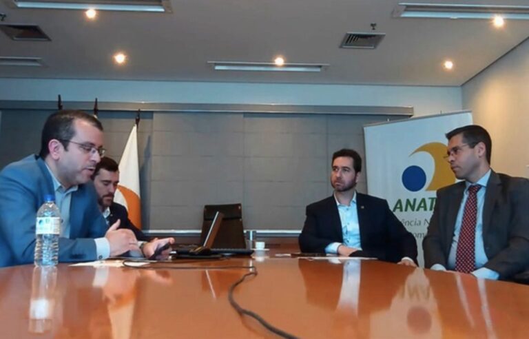 Agências discutem 24 processos de compartilhamento de postes
