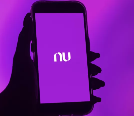 Nubank lança plano do NuCel para menores de 18 anos