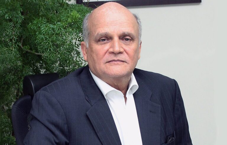 Quem não produz tecnologia compra dependência