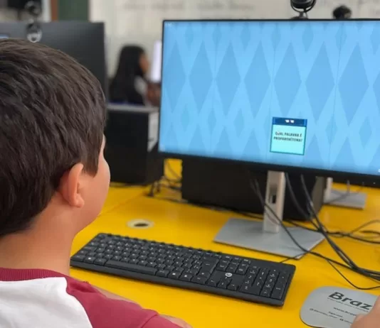 Vero antecipa meta ESG e já conecta 545 escolas públicas