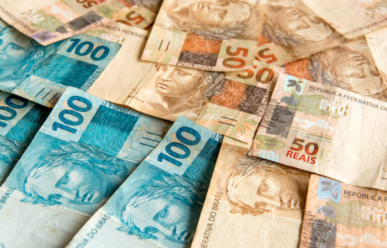 Nova Indústria Brasil receberá mais R$ 140 bilhões até o fim de 2026; IA está entre os setores prioritários