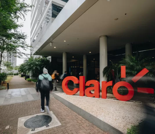 Claro tem receita de R$ 13,4 bilhões no segundo trimestre, alta de 5,1%