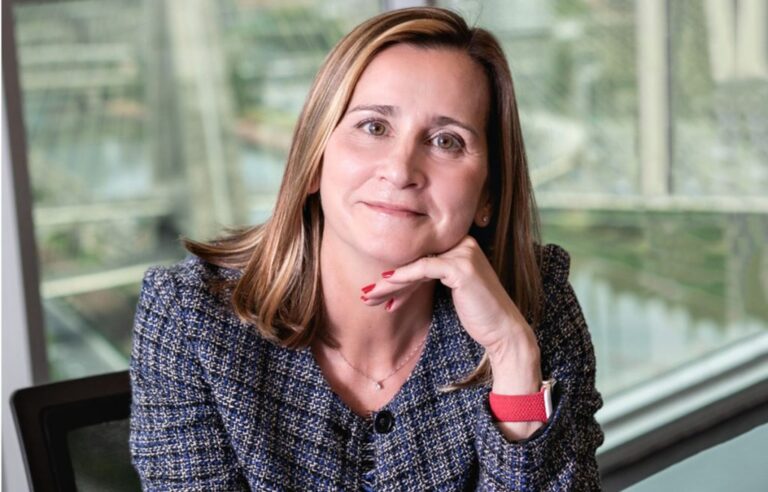 Liderança feminina em tech: equilíbrio entre estratégia e impacto humano