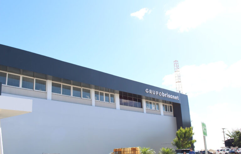 Brisanet chega a 1,07 milhão de acessos móveis