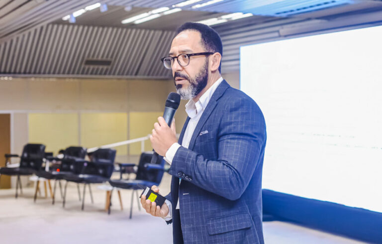 Unifique tem novos diretores: Erolf Schotten e Vitor Menezes