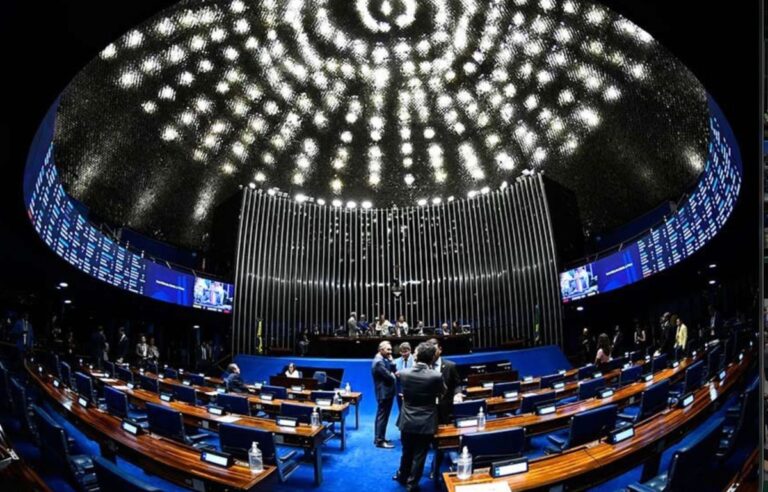Senado cria Frente Parlamentar Mista para Inteligência Artificial, proteção de dados e segurança digital