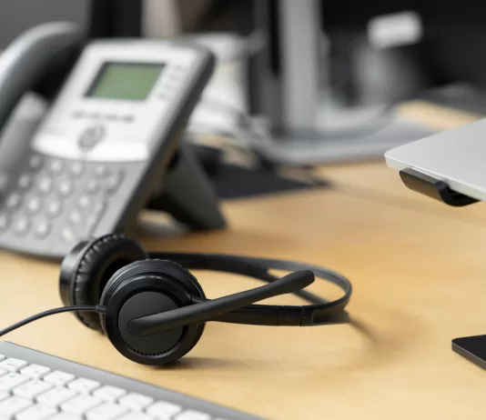 Anatel: comprovação de regularidade trabalhista e fiscal inclui telemarketing