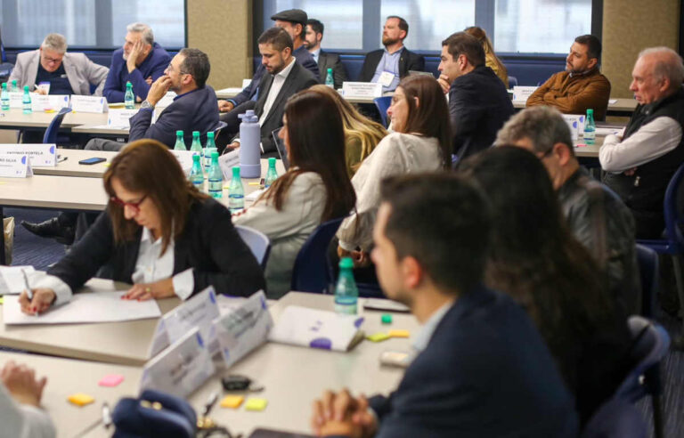 EAF capacita gestores após reformulação da governança