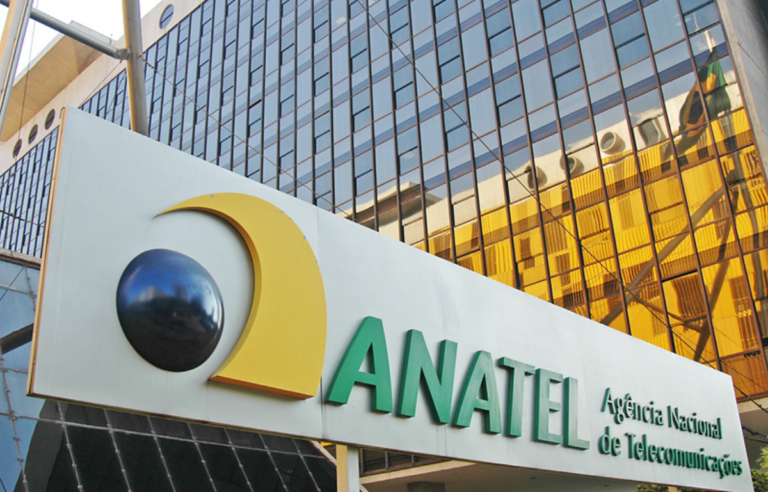 Anatel prioriza continuidade dos serviços após falência da Oi