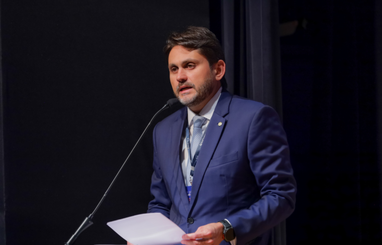Juscelino prevê votação de projeto contra contingenciamento do Fust